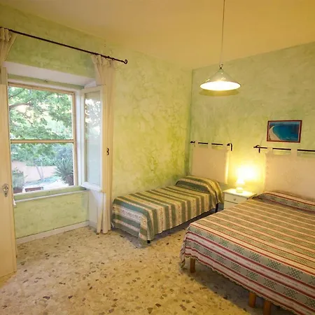 Casa Vacanza Agrustos Διαμέρισμα *